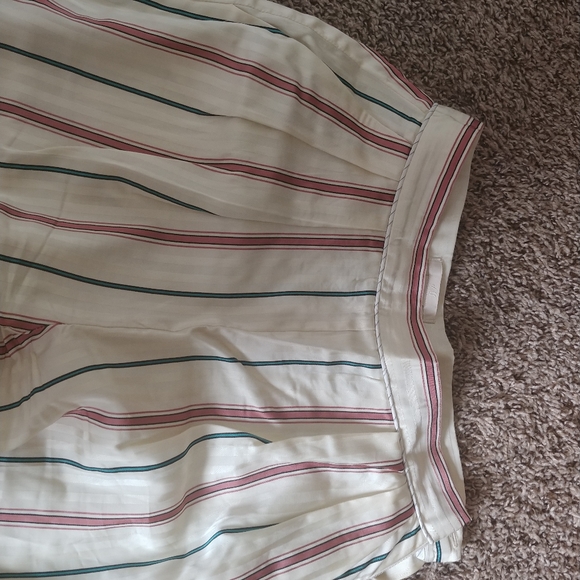 Pants - Picture 2 of 3